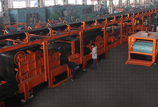 DSS型可伸缩绳架带式输送机