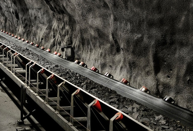 DTC通用型深槽带式输送机