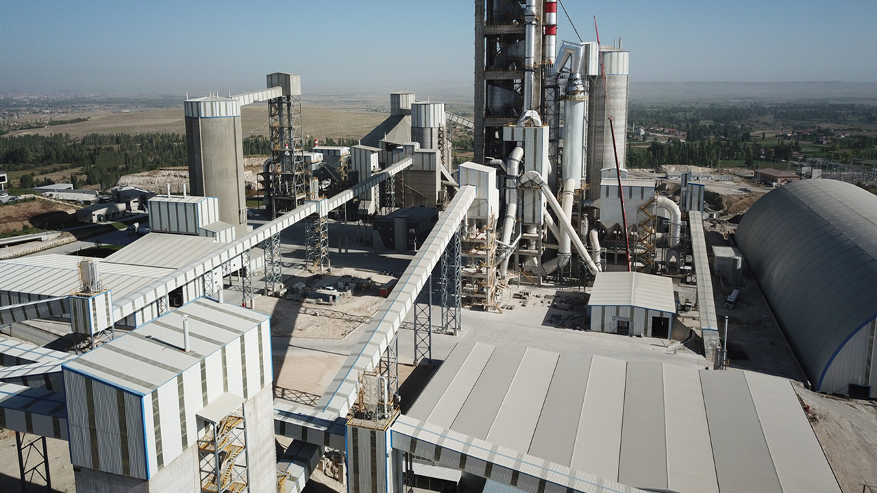 水泥厂皮带输送机