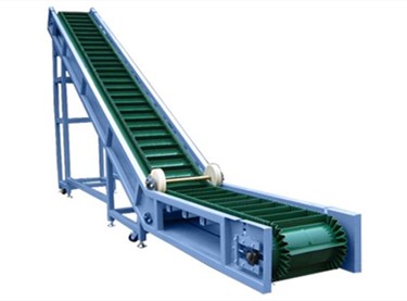 大倾角皮带输送机