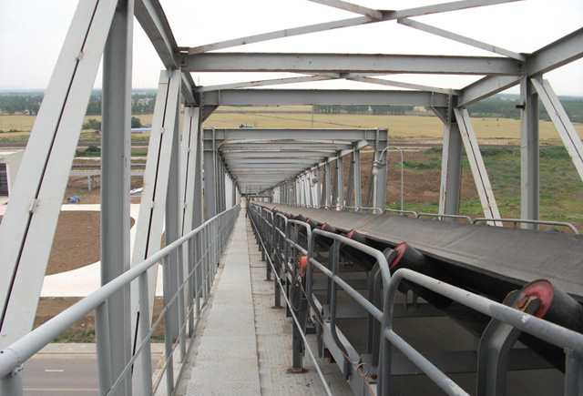 TD75型带式输送机