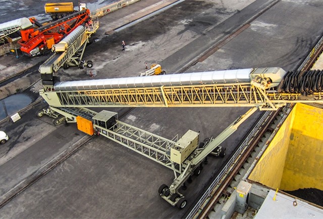 kc系列履带移动式装船机