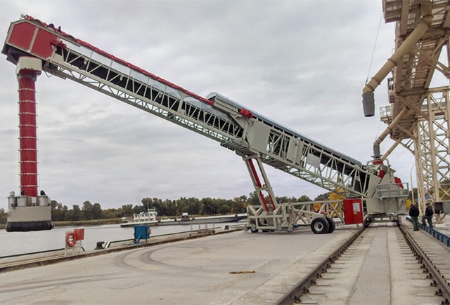 kc系列轨道移动式装船机