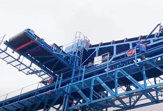 皮带输送机卸料小车